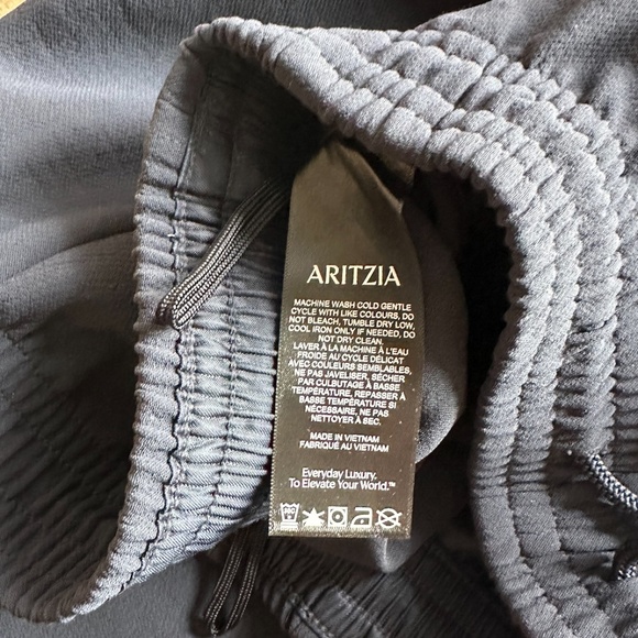 NWOT Wilfred Thesis Pant - Crepette™ in Dark Night Navy - Picture 5 of 6